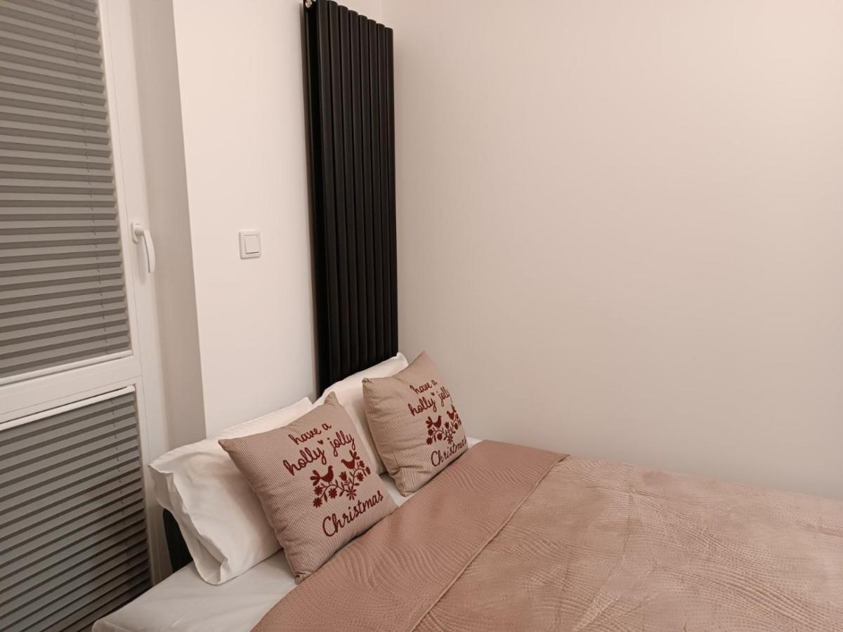 Apartamenty Wiktoryn 6A Варшава Экстерьер фото