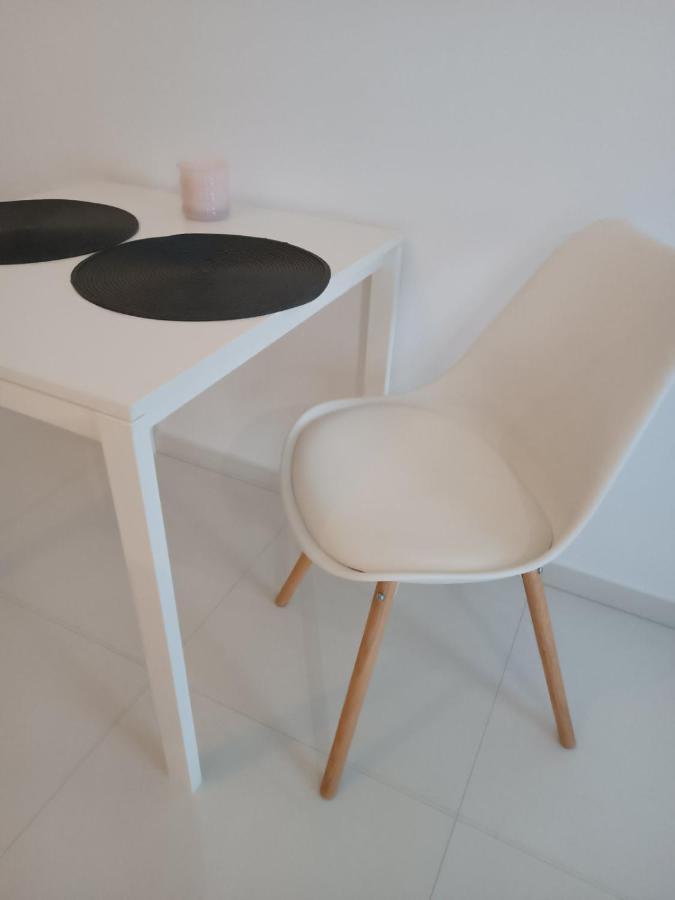 Apartamenty Wiktoryn 6A Варшава Экстерьер фото